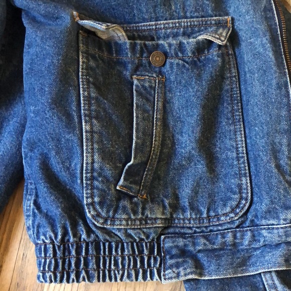 Lined Levi Jean jacket size xl - Picture 3 of 3